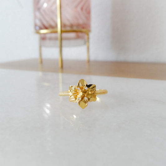 Juhi | Gouden bloem ring
