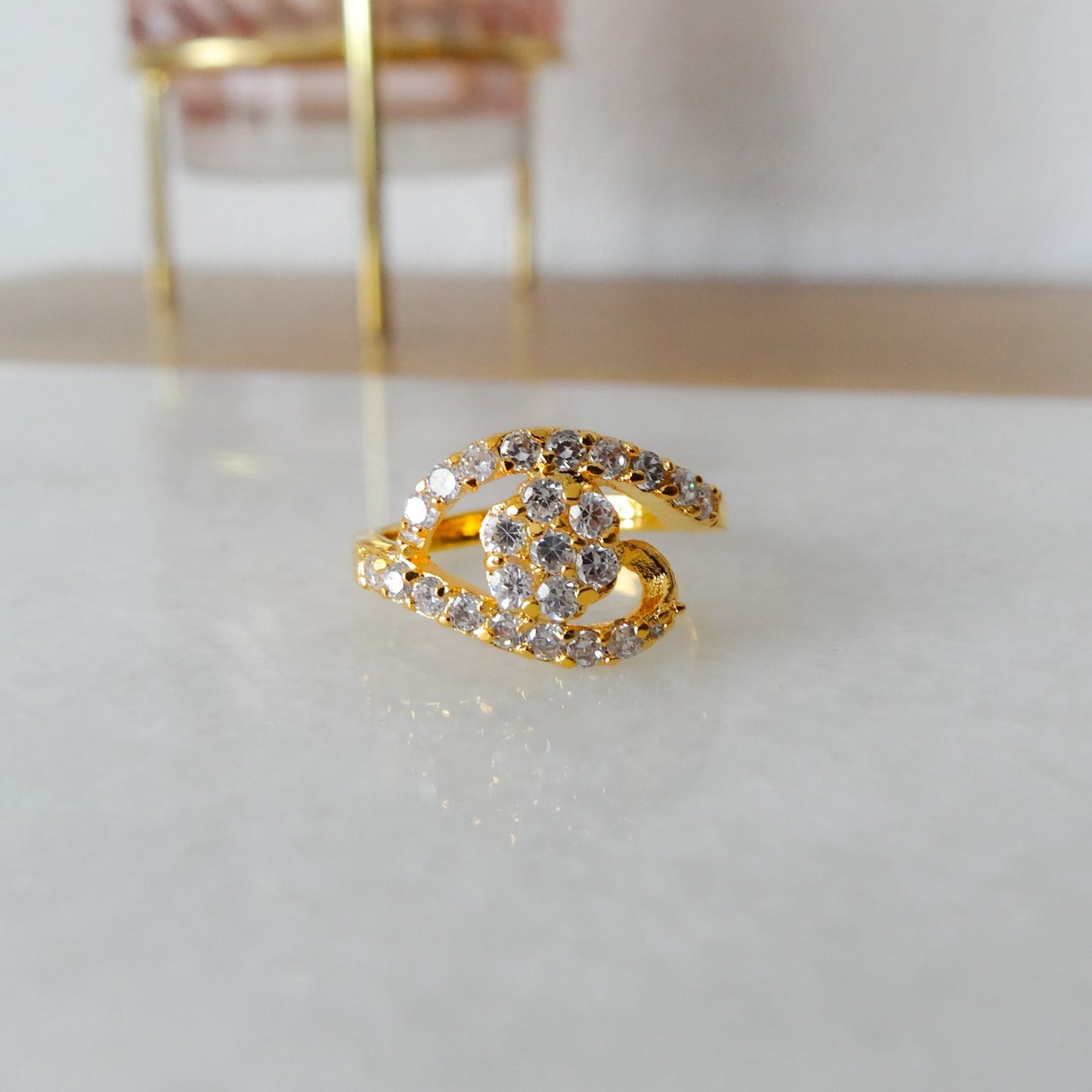 Nargis | Dames ring met zirkonia